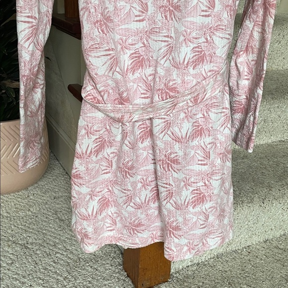 UGG Australia REAL UGG Light Pink Tropical Leaf Pattern Robe - Picture 6 of 16